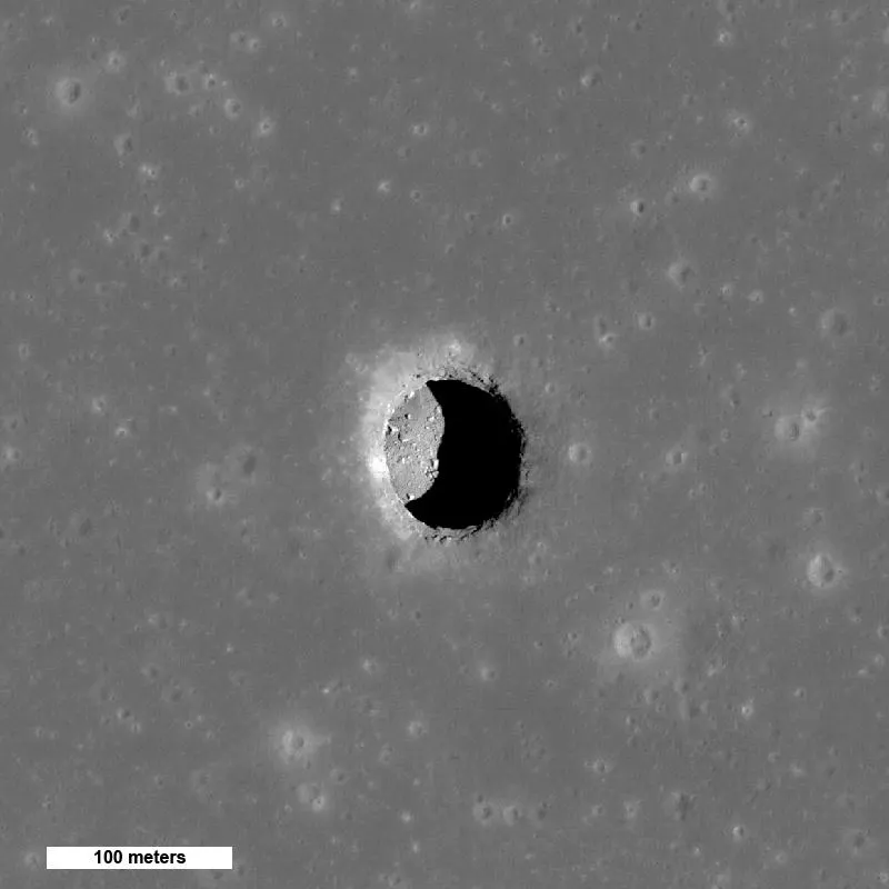Mare Tranquillitatis-gropen sedd av NASAs Lunar Reconnaissance Orbiter. Bild: NASA/Goddard/Arizona State University